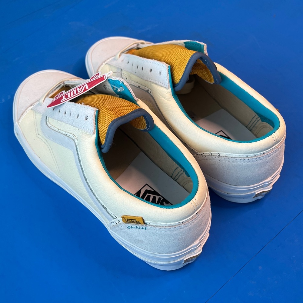 Vans
OG Style 36 UL LX 'Devil's details’
Brand new - Picture 6 of 13